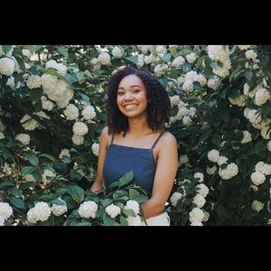 Meet your Posher, Amanda